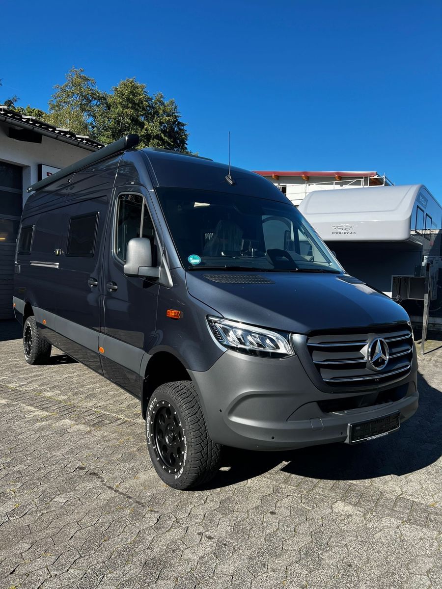 Fahrzeugabbildung MegaMobil ReAktiv 700 SPRINTER 4x4