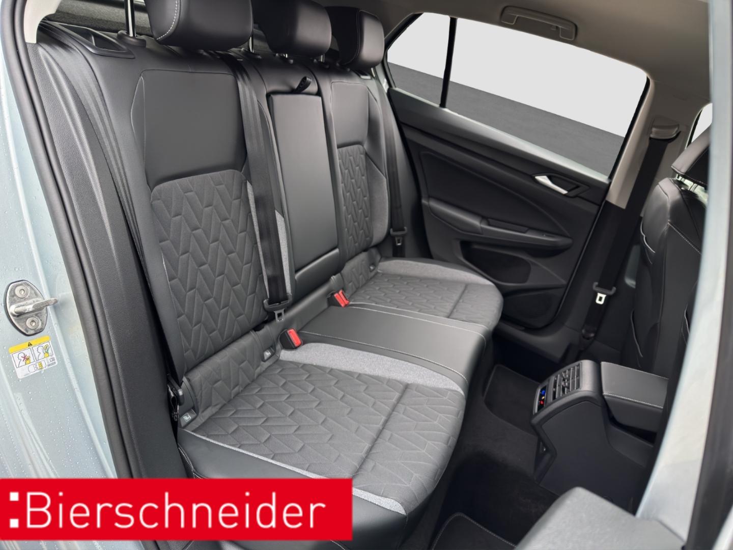 Volkswagen Golf 8 1.5 eTSI DSG Energy KAM ACC DIG COCKP SHZ, миниатюра 18