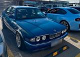 BMW 750i E32 V12 - BMW 750: E32 750i