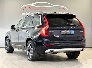 Volvo XC90 - 11