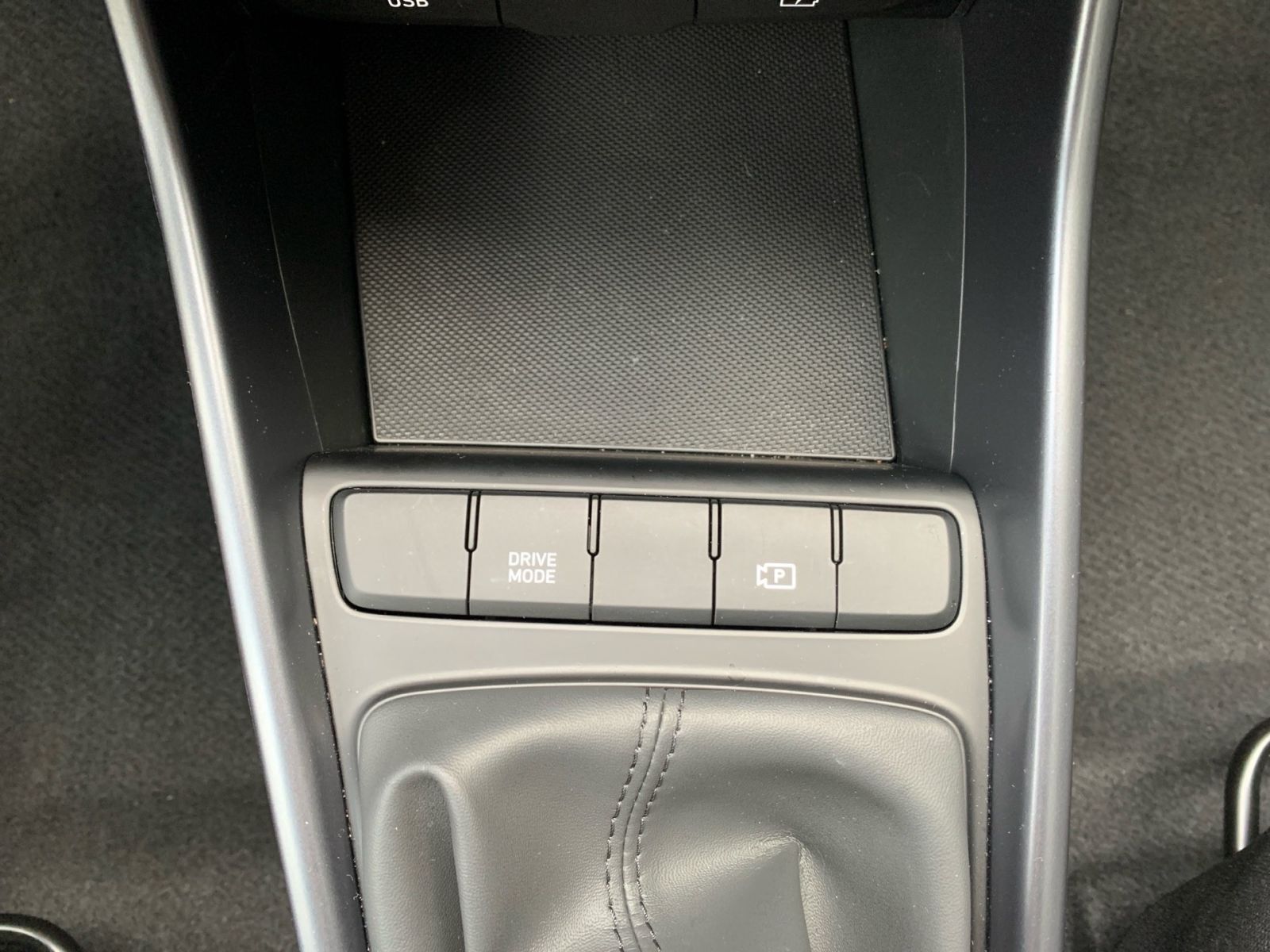 Fahrzeugabbildung Hyundai BAYON 1.0 T-GDI Select Navi Kamera Allwetter