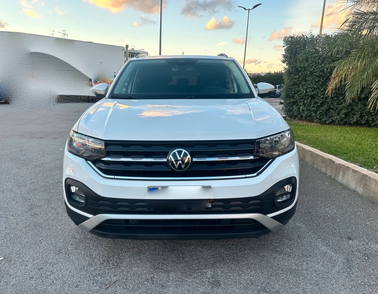 Volkswagen T-Cross 1.0 TSI 110 CV Style imagem 2
