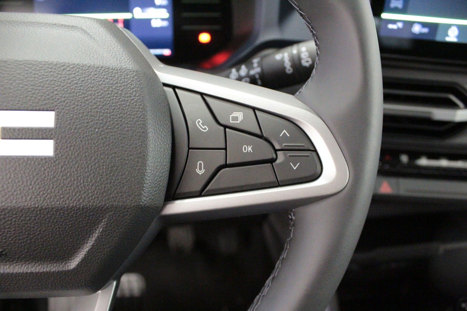 Fahrzeugabbildung Dacia Bigster hybrid 155 Expression #Winterpaket Plus