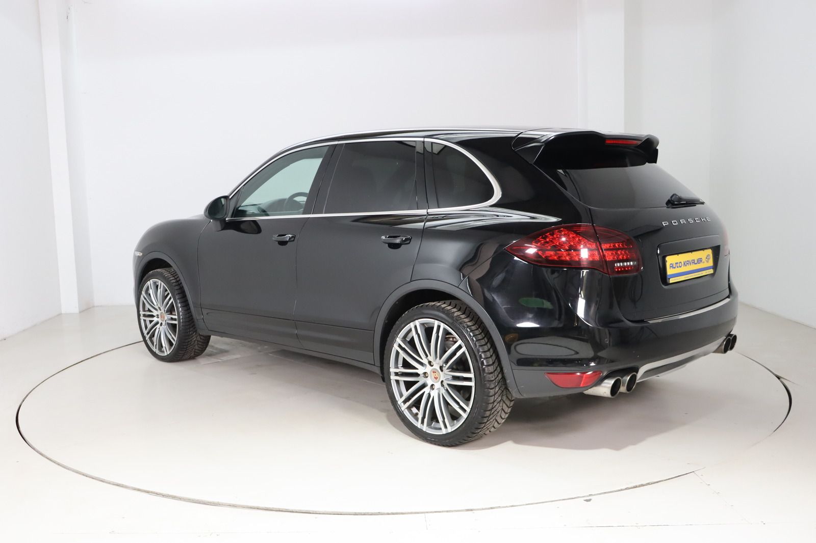 Fahrzeugabbildung Porsche Cayenne S 4.8l V8