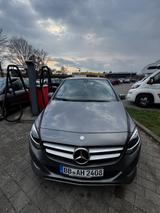 Mercedes-Benz B 250 4MATIC DCT - - Mercedes-Benz B 250 von privat