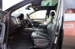 Fahrzeugabbildung Audi Q5 quattro Sport S-Line Nav Pano HeadUp ACC VOLL