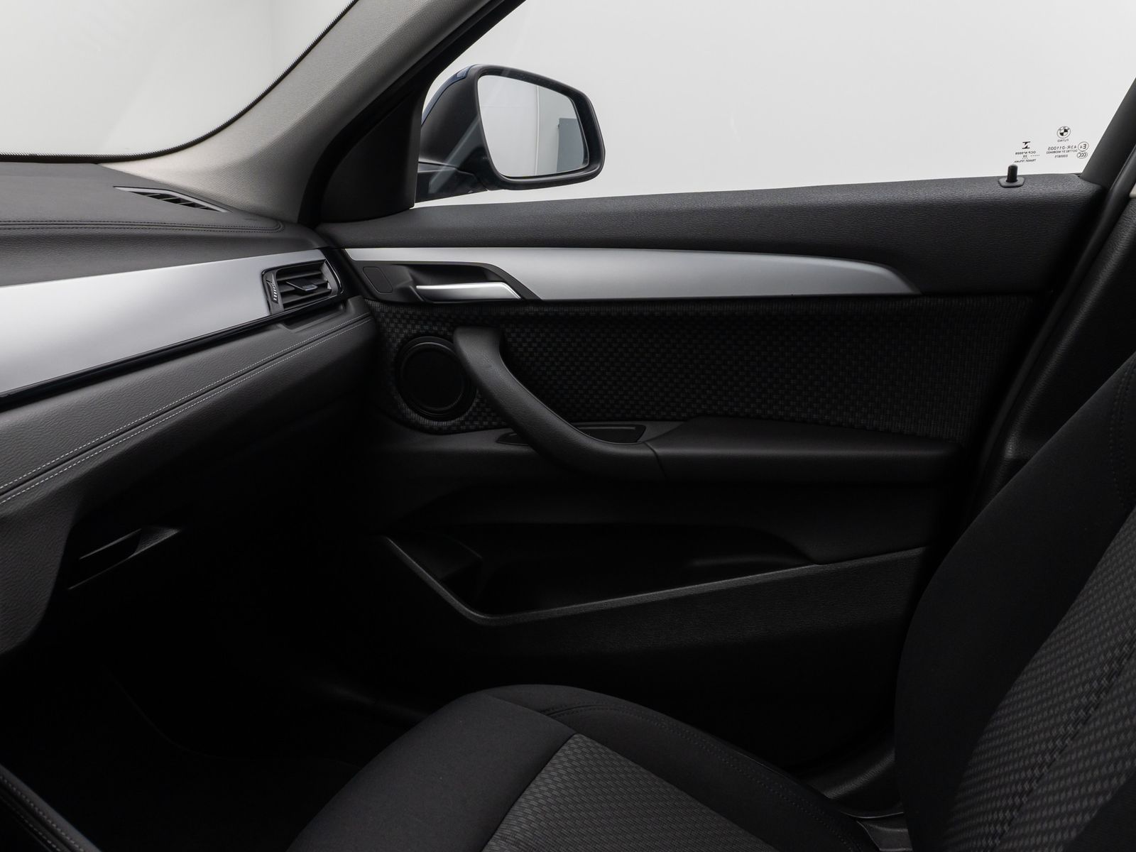 Fahrzeugabbildung BMW X2 sD20i Kamera DAB Komfort HiFi Navi LED Memory