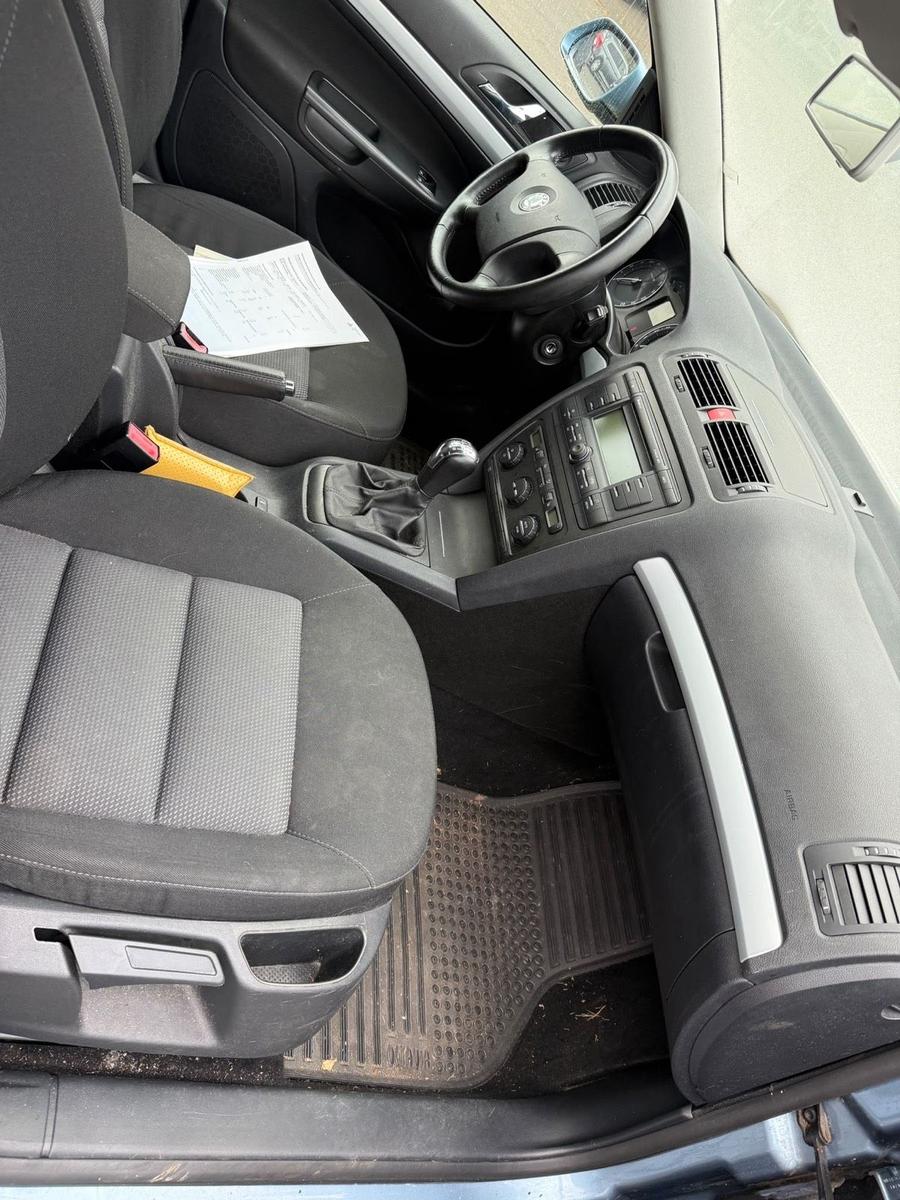 Skoda Octavia 2007 — interior