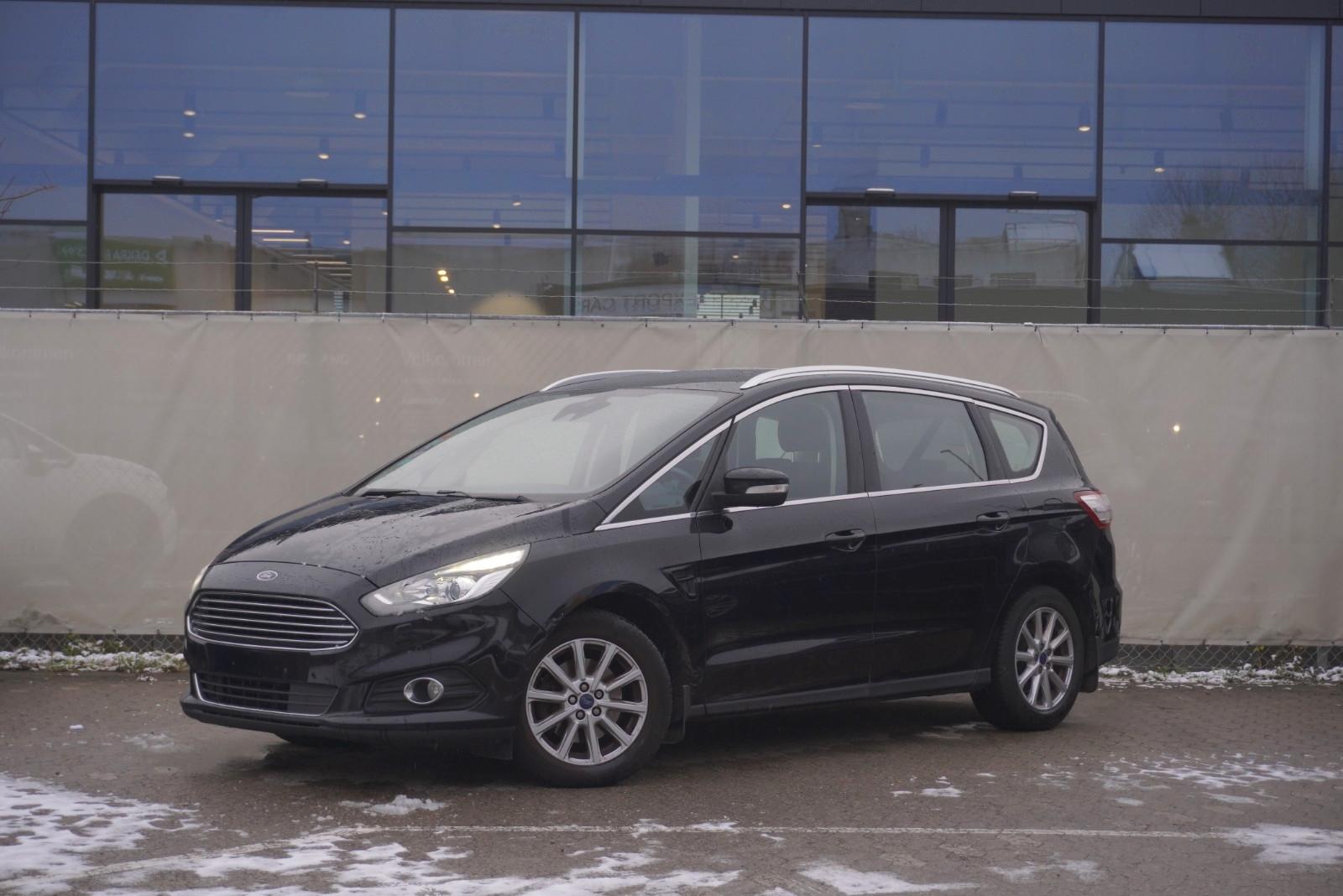 Ford S-Max 2,0 Ecoboost 240ps  Titanium Aut. 7P *TOP*