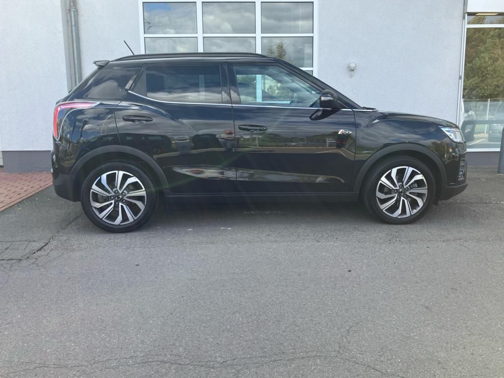 Fahrzeugabbildung Ssangyong TIVOLI 1.5 Sapphire LED*KAMERA*LEDER*DAB*NAVI