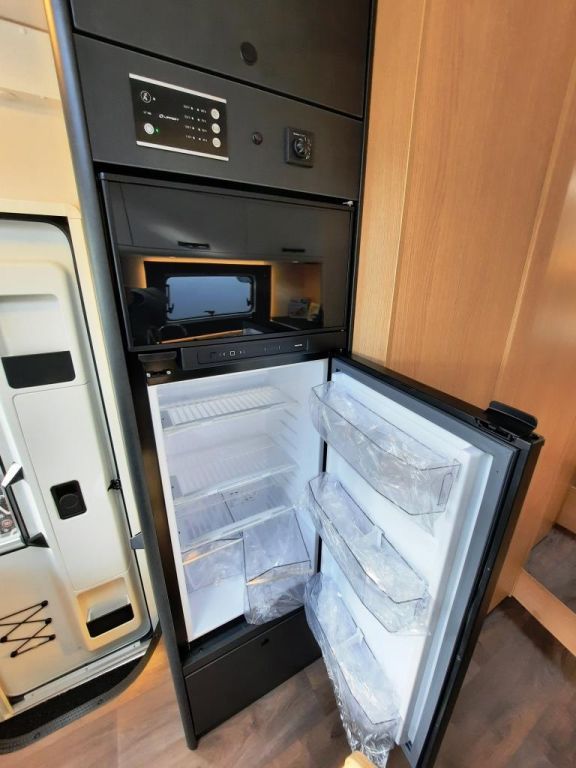 Fahrzeugabbildung Sunlight I 67S Adventure Edition Verfüg./Sparen Sie 13.33