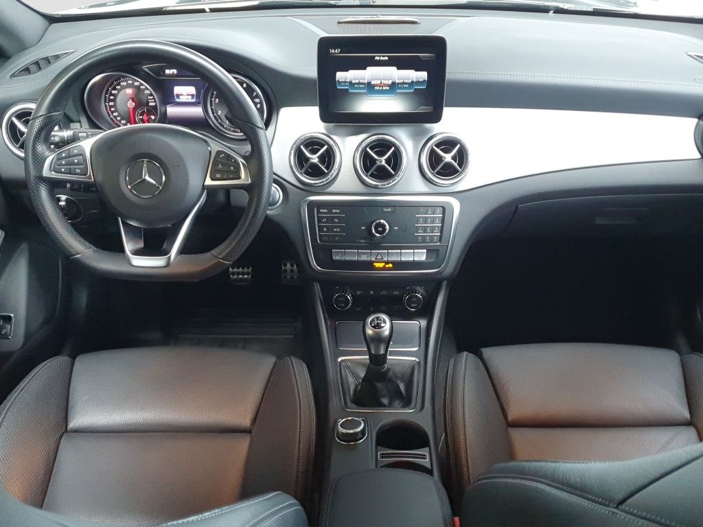 Fahrzeugabbildung Mercedes-Benz CLA 200 Shooting Brake AHK*Leder*KeyLess*LED*PDC