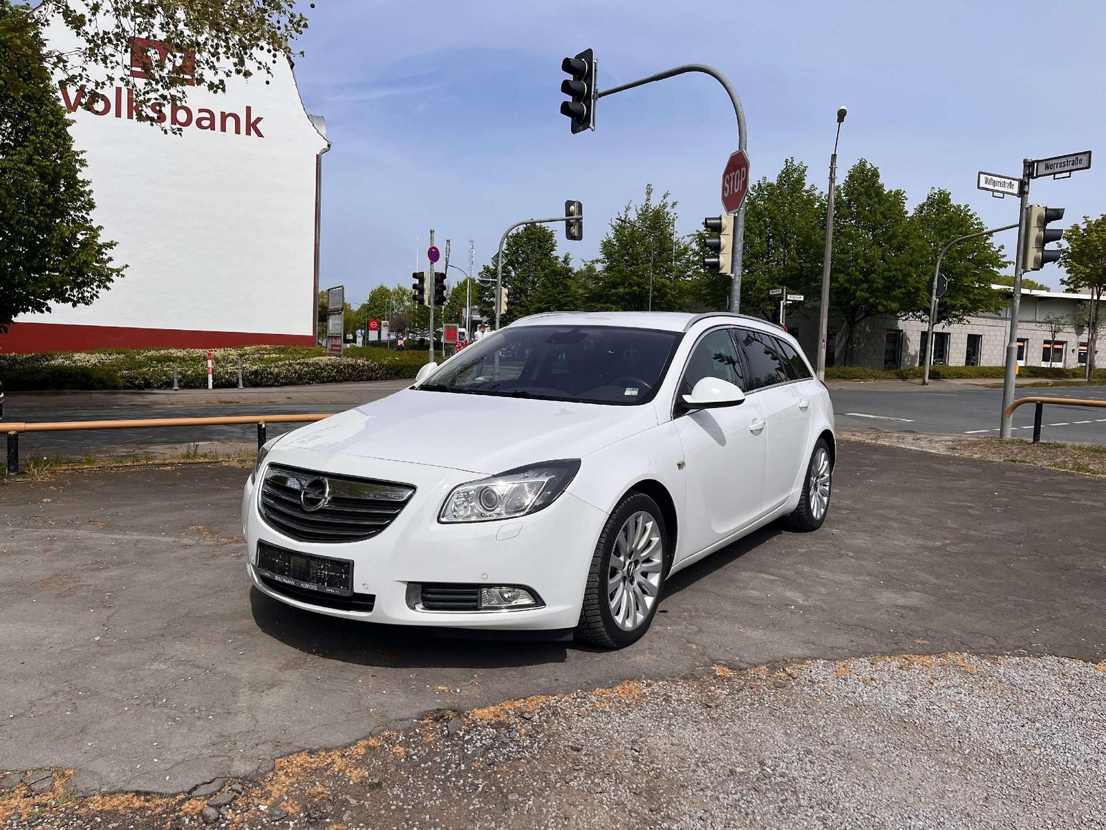 Opel Insignia SPORT*TEMPOMAT*KLIMATRONIC*SHZ*TÜV/AU*0