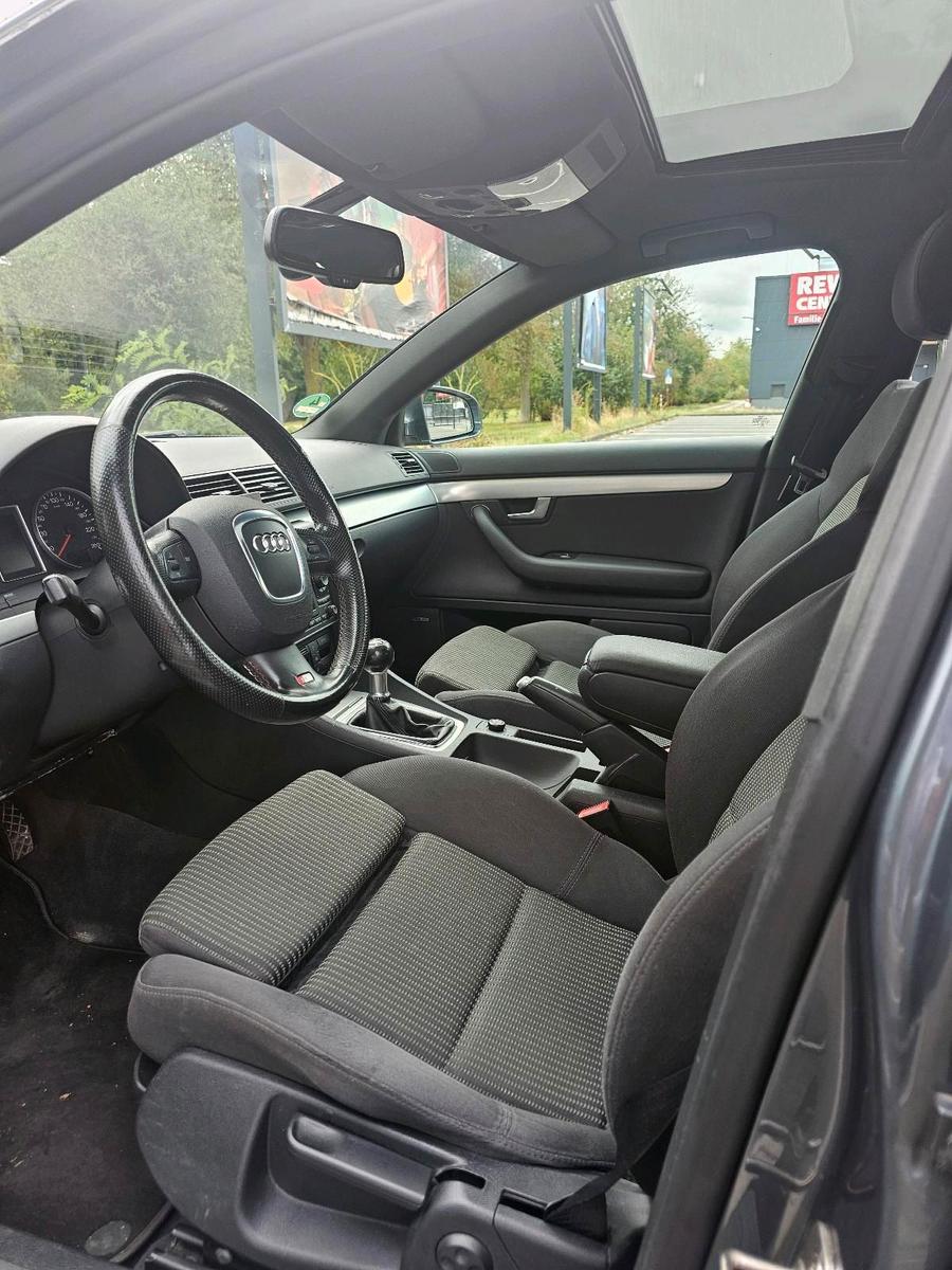 Audi A4 2005 — photo 9