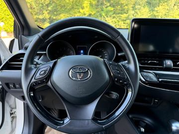 Toyota C-HR - 8