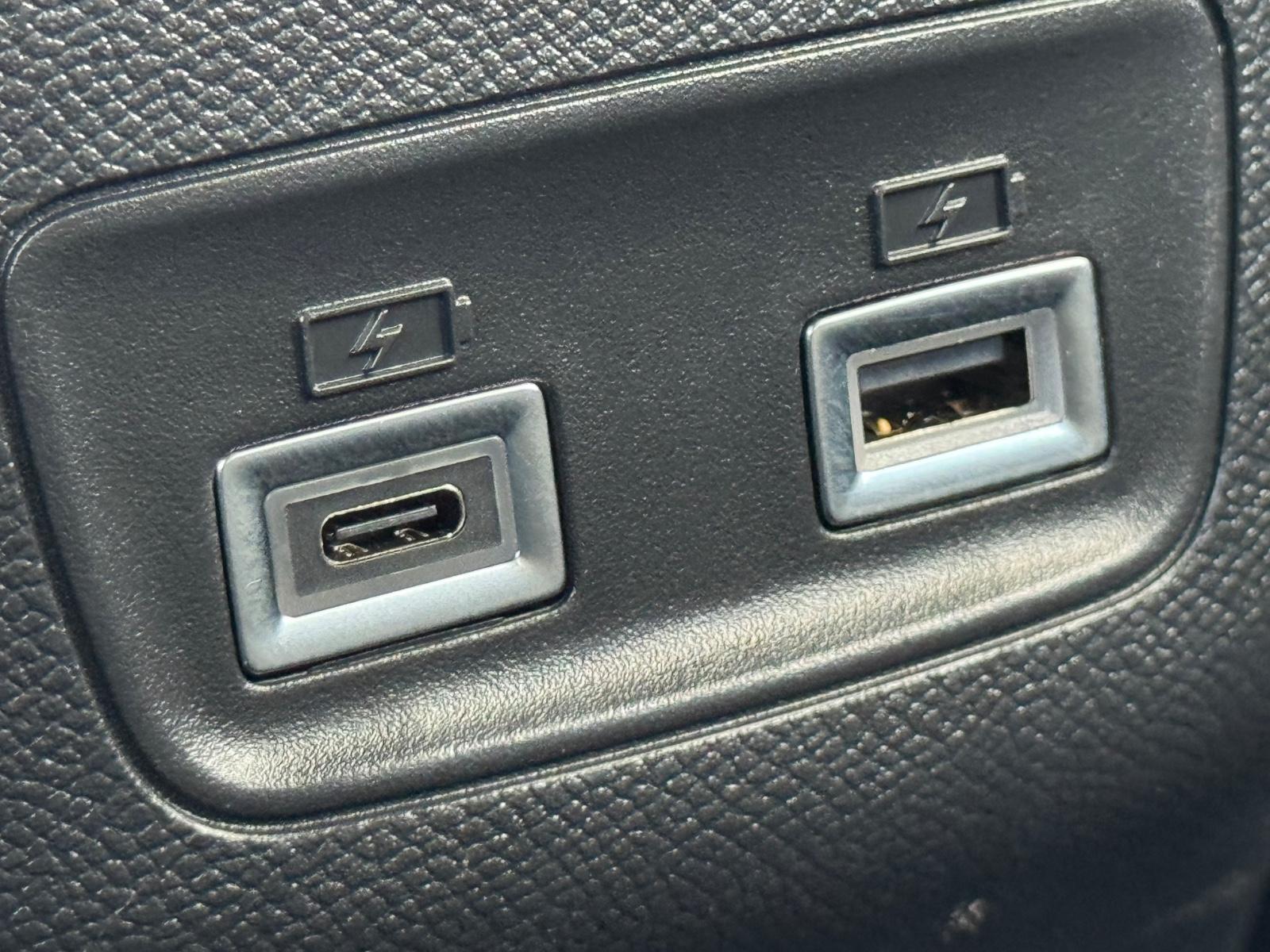 Peugeot 2008 GT* 1.2*ACC*LED*NAVI*ALCANTARA*SHZ*360°CAM, миниатюра 24