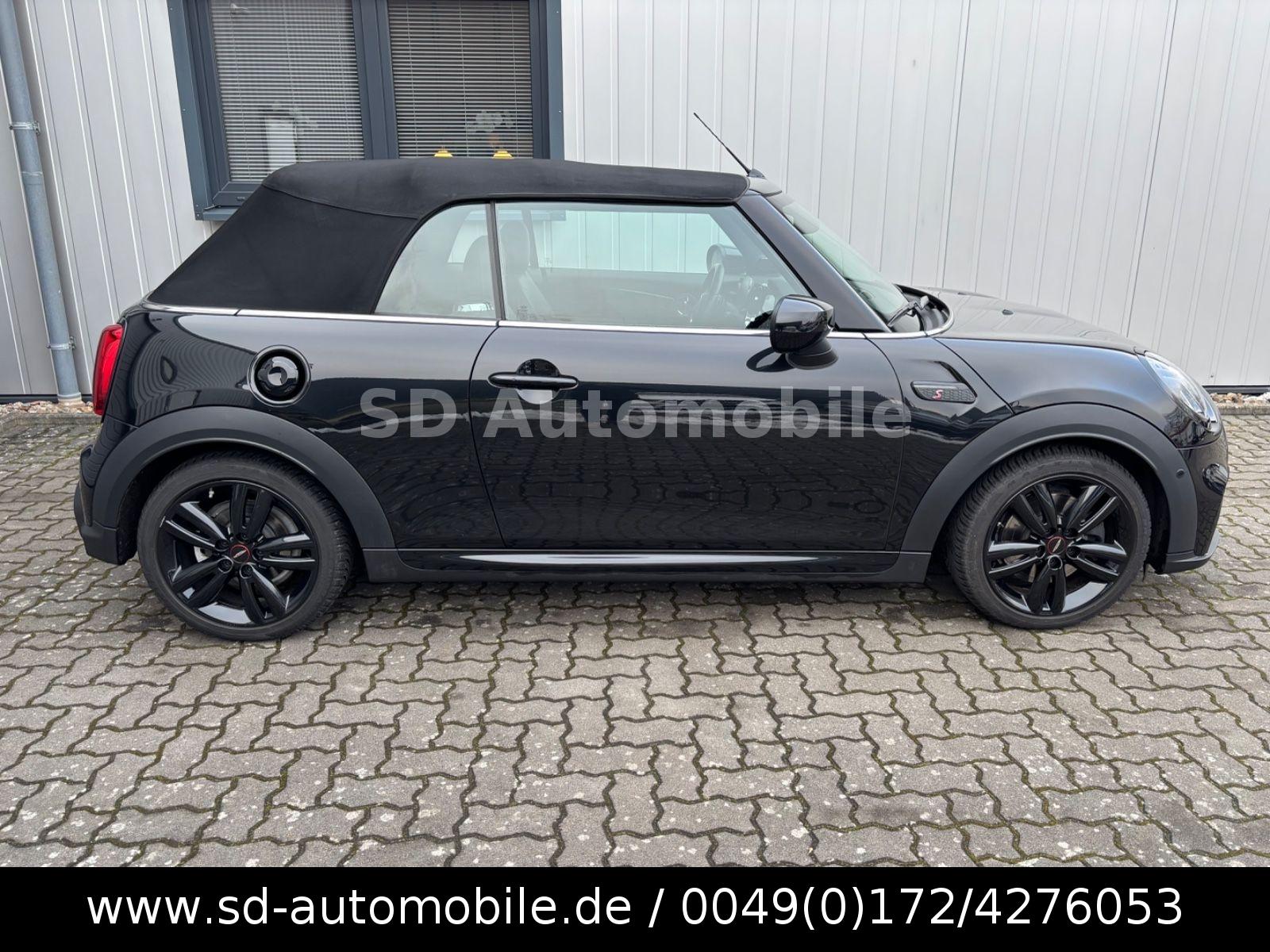 MINI Cooper S Cabrio JOHN COOPER WORKS TRIM