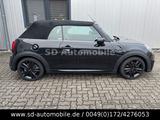 MINI Cooper S Cabrio JOHN COOPER WORKS TRIM - MINI mit Benzin-Antrieb: Cabrio, Automatik