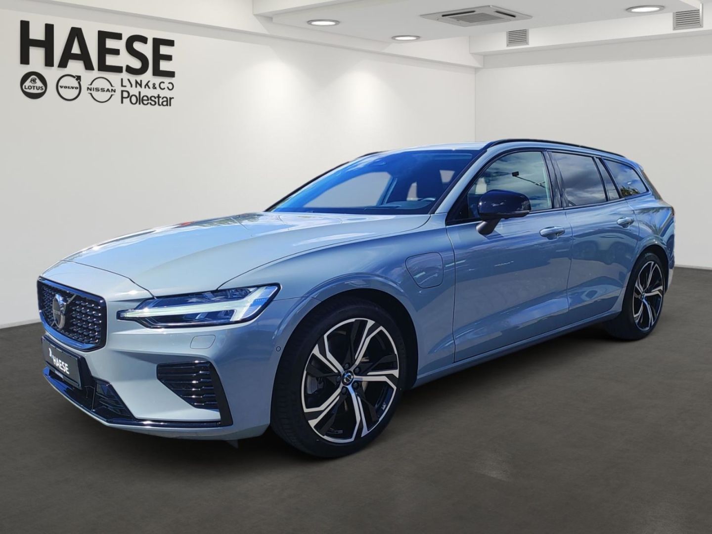 Volvo V60 T6 Plus Dark Plug-In Hybrid AWD HUD StandHZG