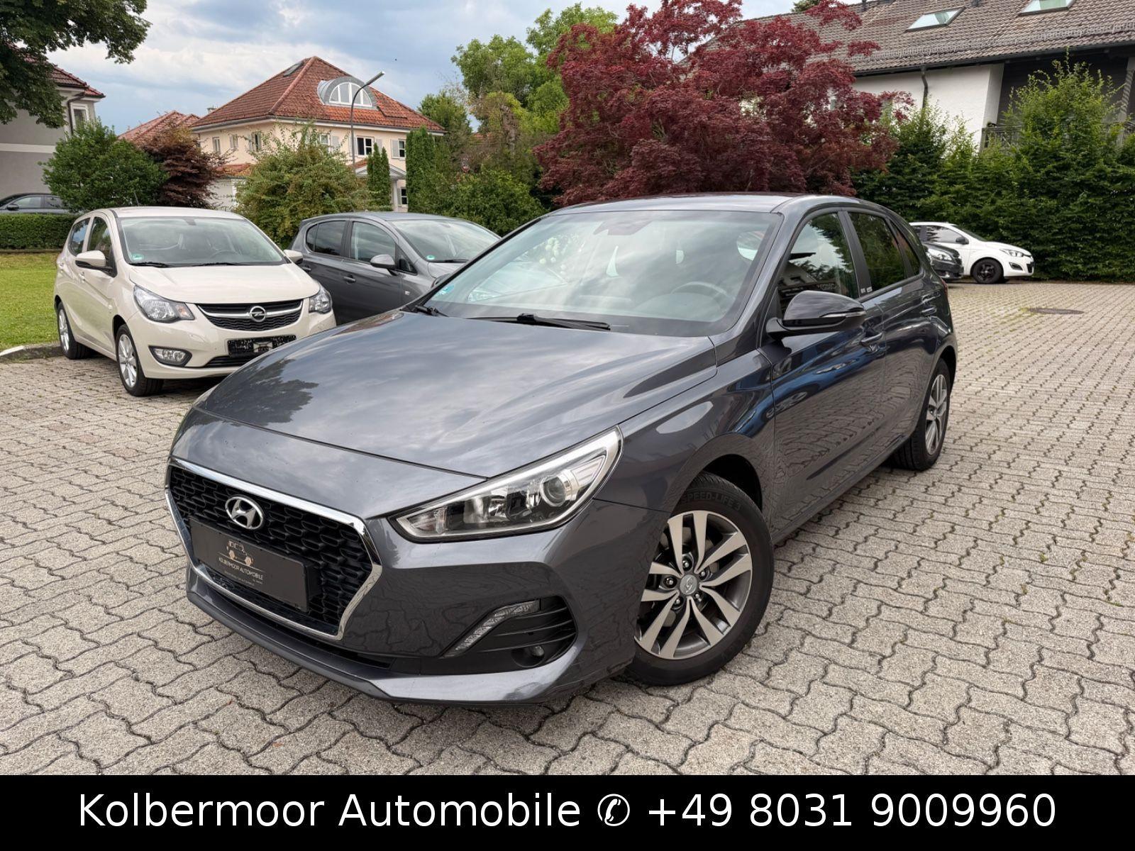Hyundai i30 YES! NAVI|SHZ|ALU|LHZ|