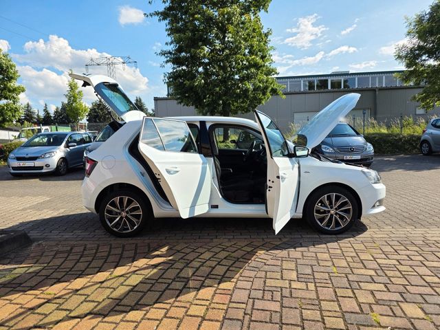 SKODA Fabia — Foto 11