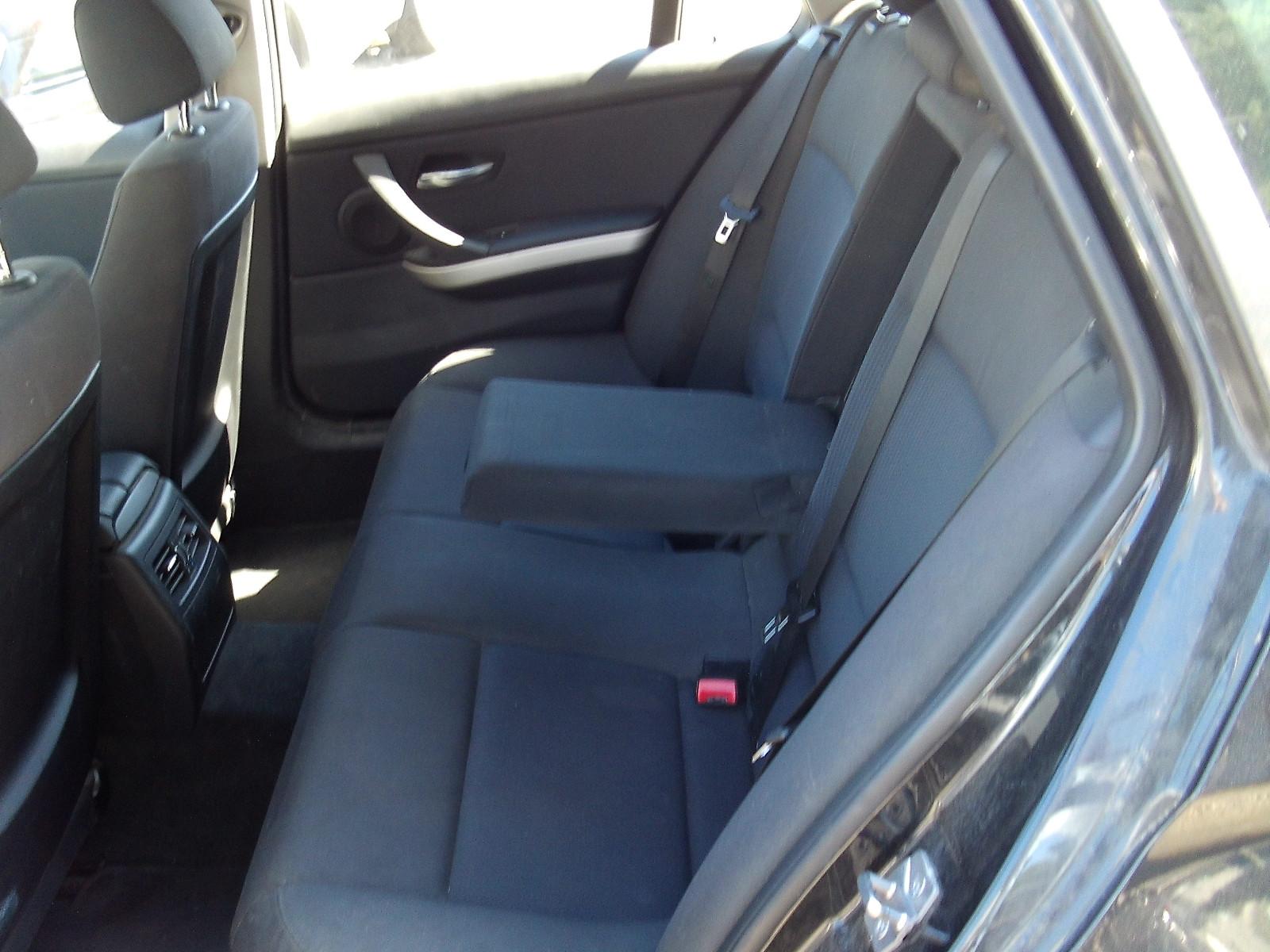 BMW 318 2010 — photo 6