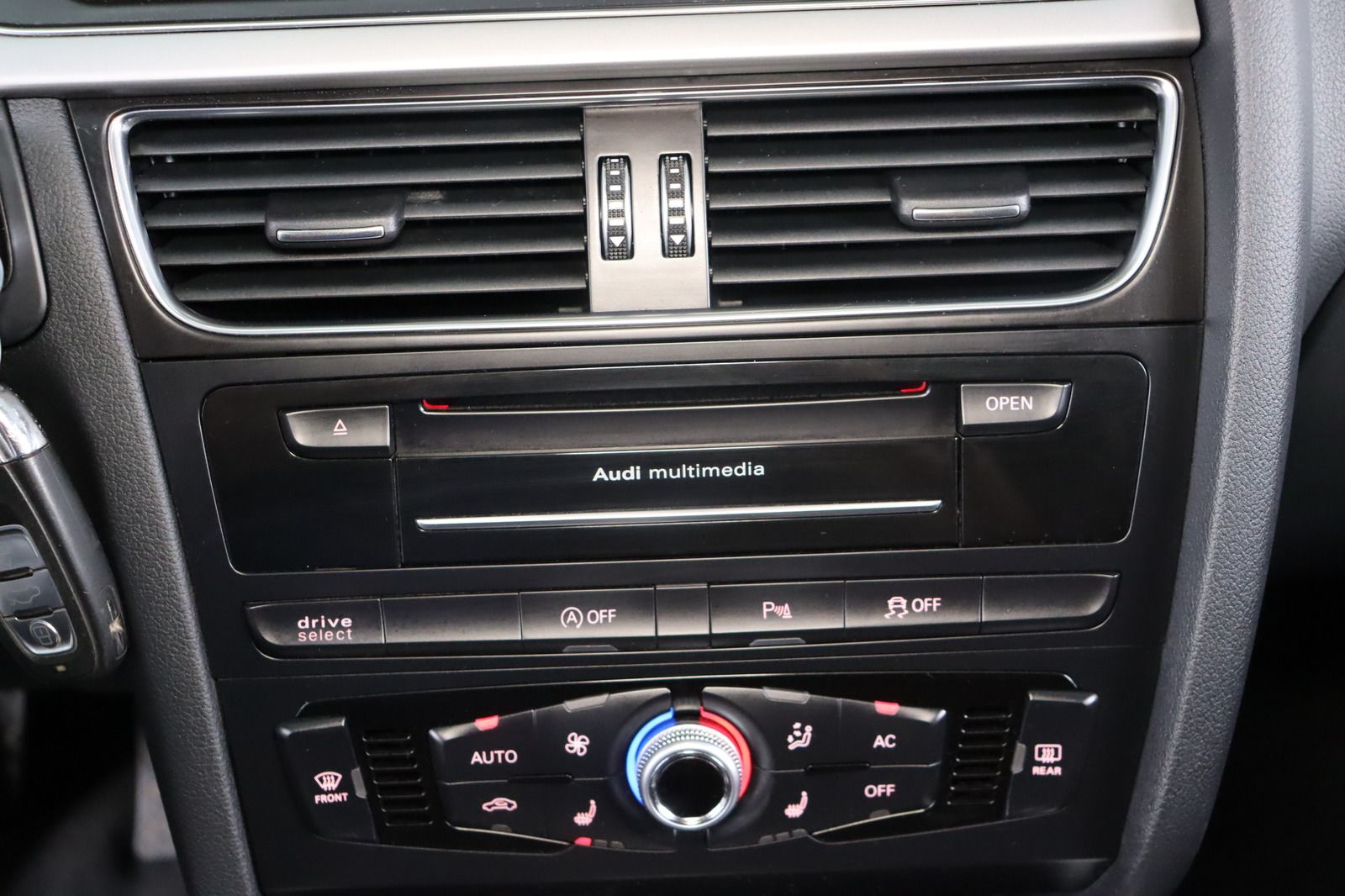 Fahrzeugabbildung Audi A5 3.0 TDI quattro Sportback S-line * Bi-Xenon *