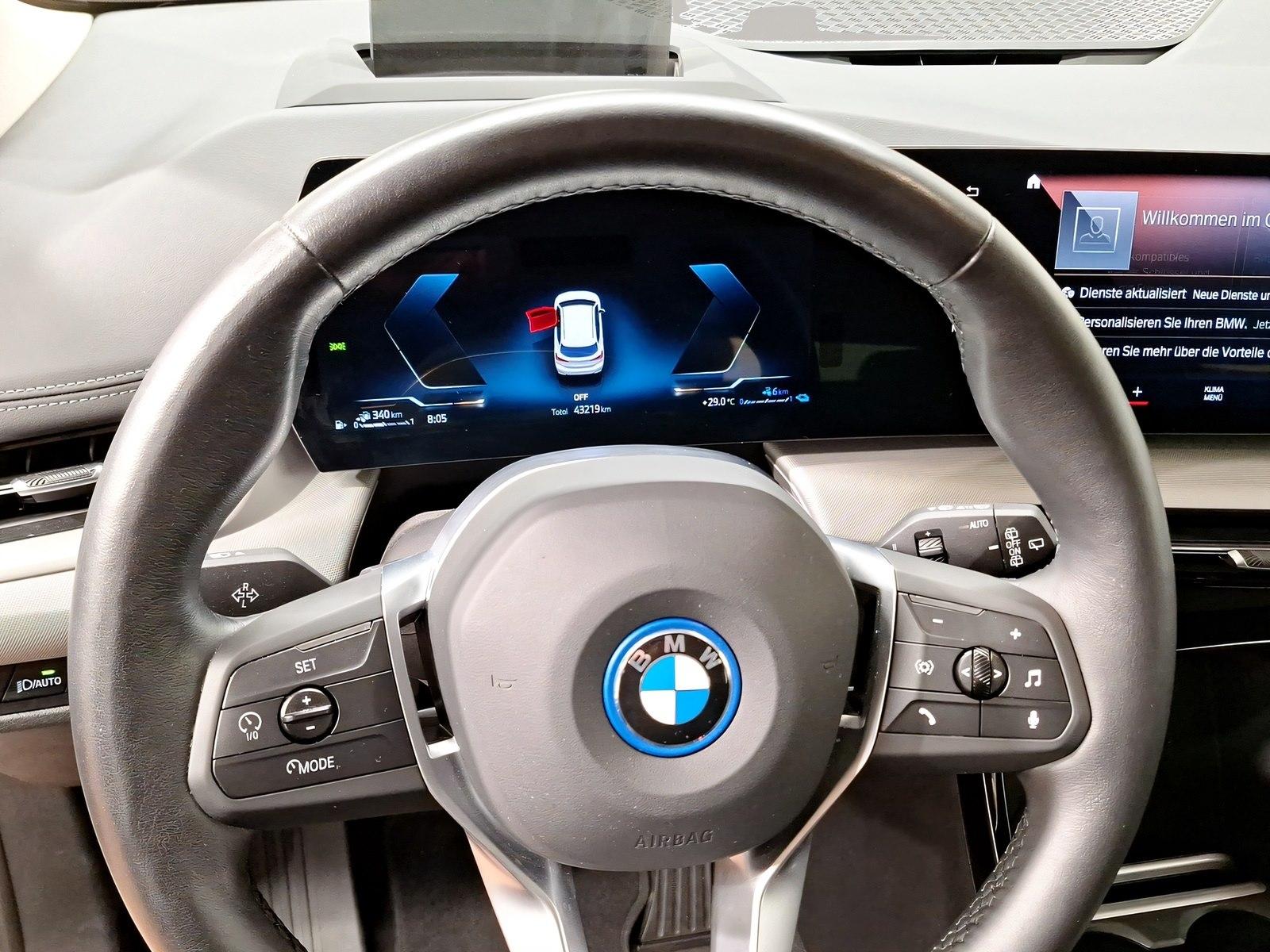 BMW 230e xDrive Active Tourer Driv.Assist.Prof LED