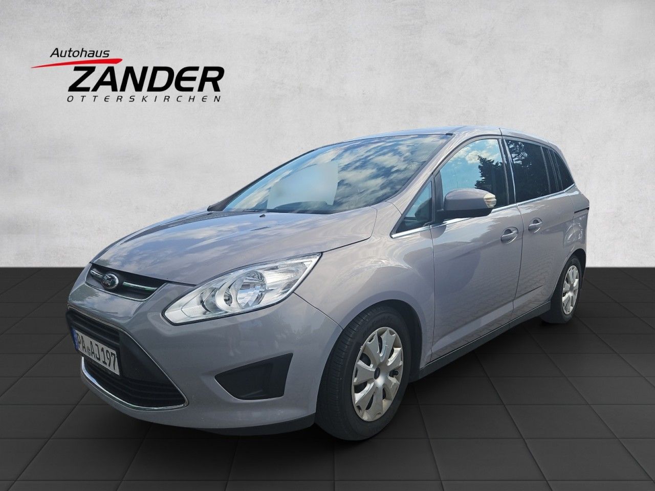 Fahrzeugabbildung Ford Grand C-MAX Trend - Zylinderkopf Schaden Klima