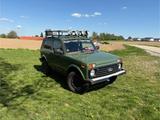 Lada Taiga 4x4 4x4 - Lada Taiga: Privatanbieter
