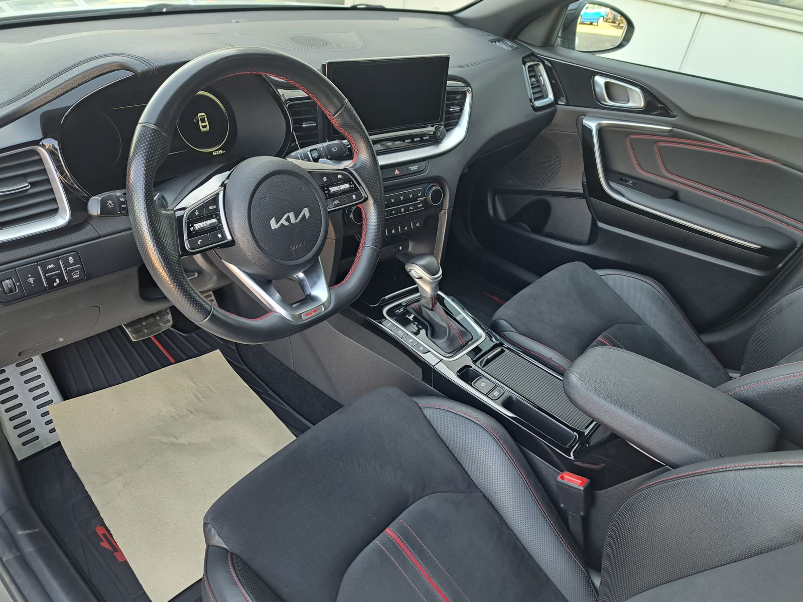 Fahrzeugabbildung Kia ProCeed GT AUTOM. LED NAVI KAMERA VIRT. COCKPIT