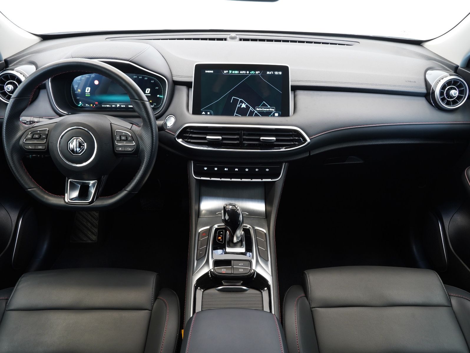 Fahrzeugabbildung MG EHS Hybrid Luxury PHEV LEDER/NAVI/ACC/BSM/KAMERA