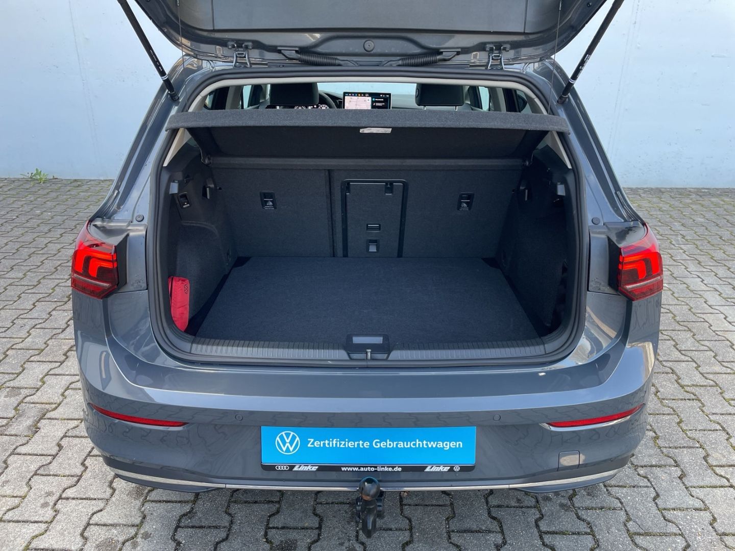 Golf VIII 1.5 eTSI DSG Energy AHK/Kamera/ACC/Nav