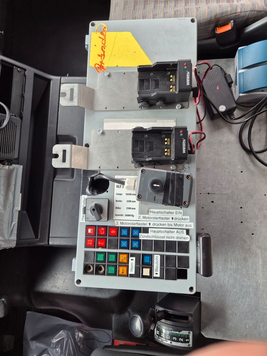 Fahrzeugabbildung MAN FE 26.360 LF 8 Löschfahrzeug