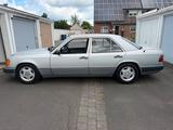 Mercedes-Benz Mercedes W124 220E Limousine - 213tkm - TÜ... - Mercedes-Benz E-Klasse W213 mit Benzin-Antrieb