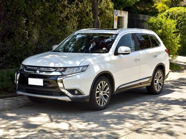 Mitsubishi Outlander 2017-2019 Benziner Au...