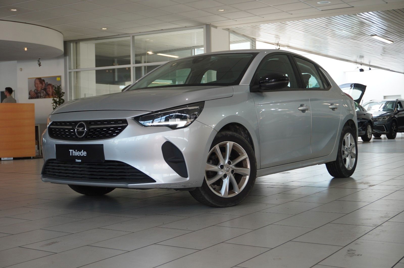 Fahrzeugabbildung Opel Corsa F 1.2 ELEGANCE NAVI/LED/TEMP/PDC/KLIMA/USB