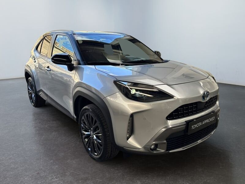 Other Toyota Yaris Cross 1.5H (116 CV) E-CVT Adventure imagem 3