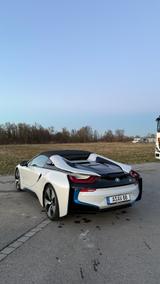 BMW i8 Roadster - - BMW i8 Roadster Gebrauchtwagen