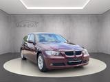 BMW 320d Touring Bmw Service*aus 2.Hand* - BMW 320 aus 2008: Kombi