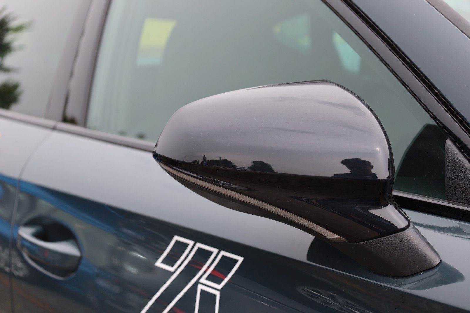 Fahrzeugabbildung CUPRA Formentor 1.5 eTSI 110 kW *Allwetter