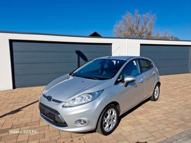 Ford Fiesta Titanium, 1-Hd,Klima,Sitzheizung,Alu