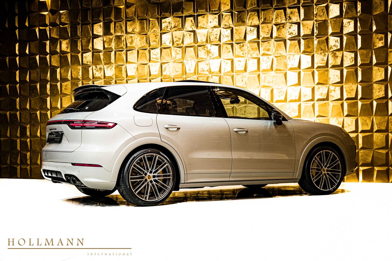 Porsche CAYENNE TURBO CARBON 3D BURMESTER CERAMIC BRAKE foto 3