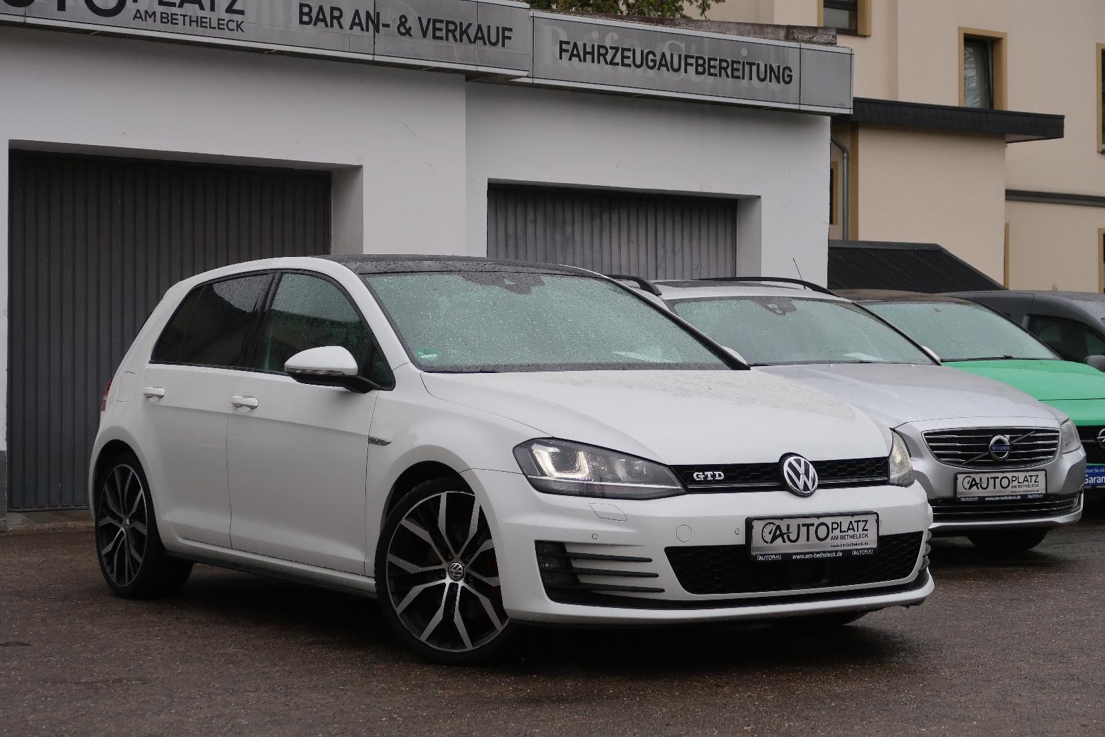 Volkswagen Golf VII Lim. GTD *NAVI *KAMERA *SCHIEBEDACH