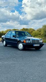 Mercedes-Benz 2,6er Baby Benz im wunderschöner Zustand