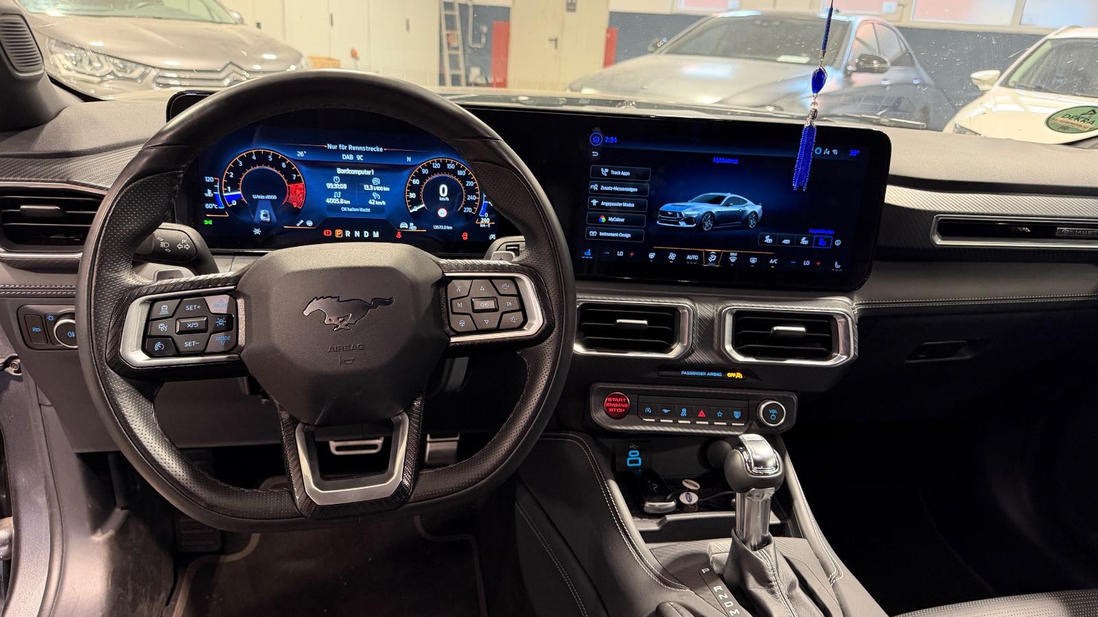 Ford Mustang Fastback 5.0 Ti-VCT V8 328 kW GT SERVICE