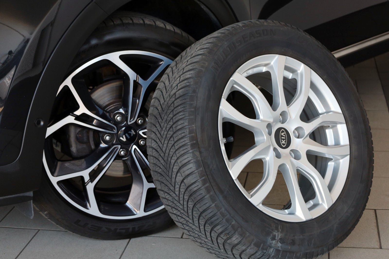 Fahrzeugabbildung Kia Sportage GT-Line 4WD,Leder,Navi,4xSH,Panorama+WR