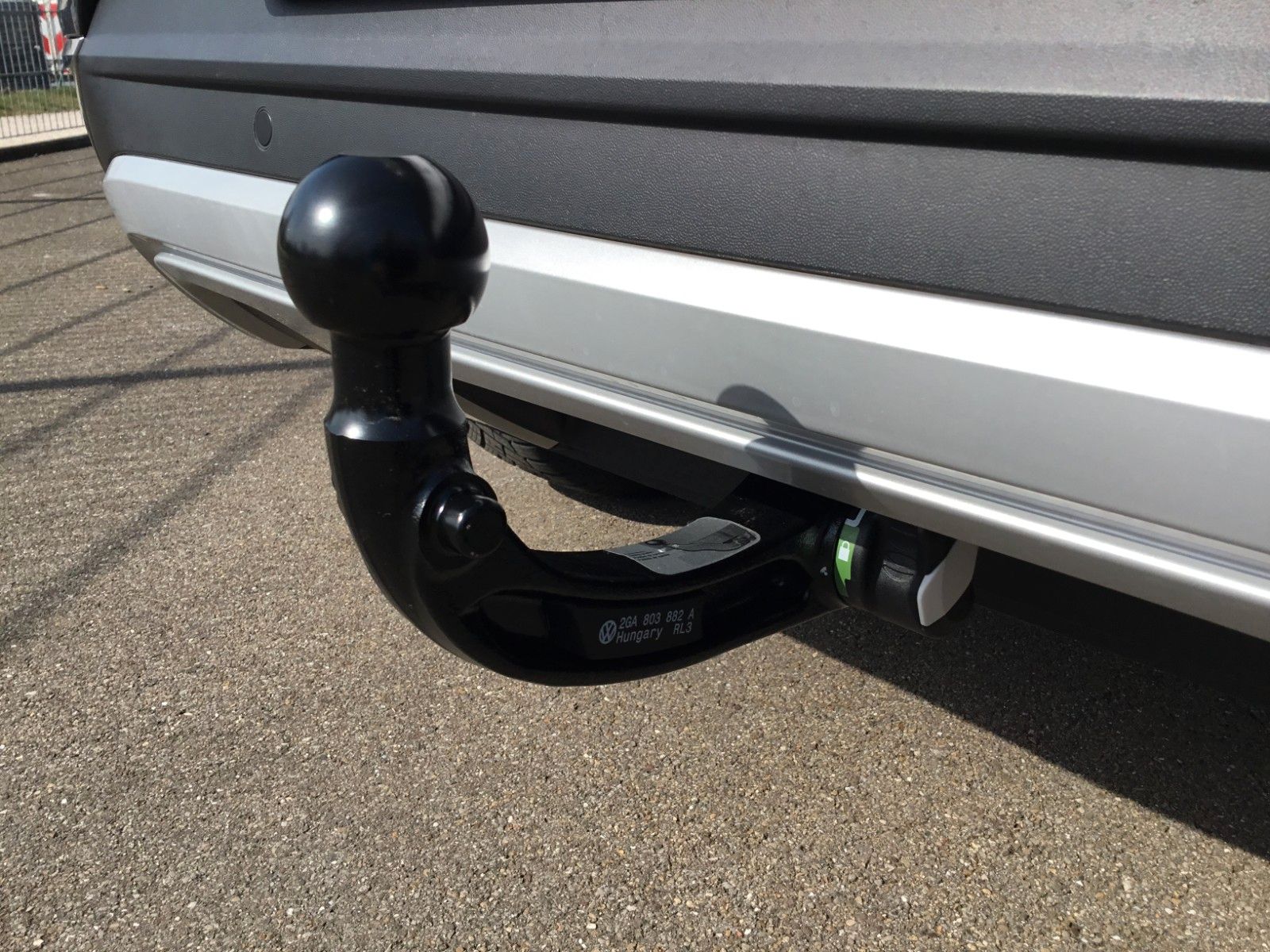 Fahrzeugabbildung Volkswagen T-Roc 1.5 TSI DSG Style+AHK+MatrixLED+ACC+Pano
