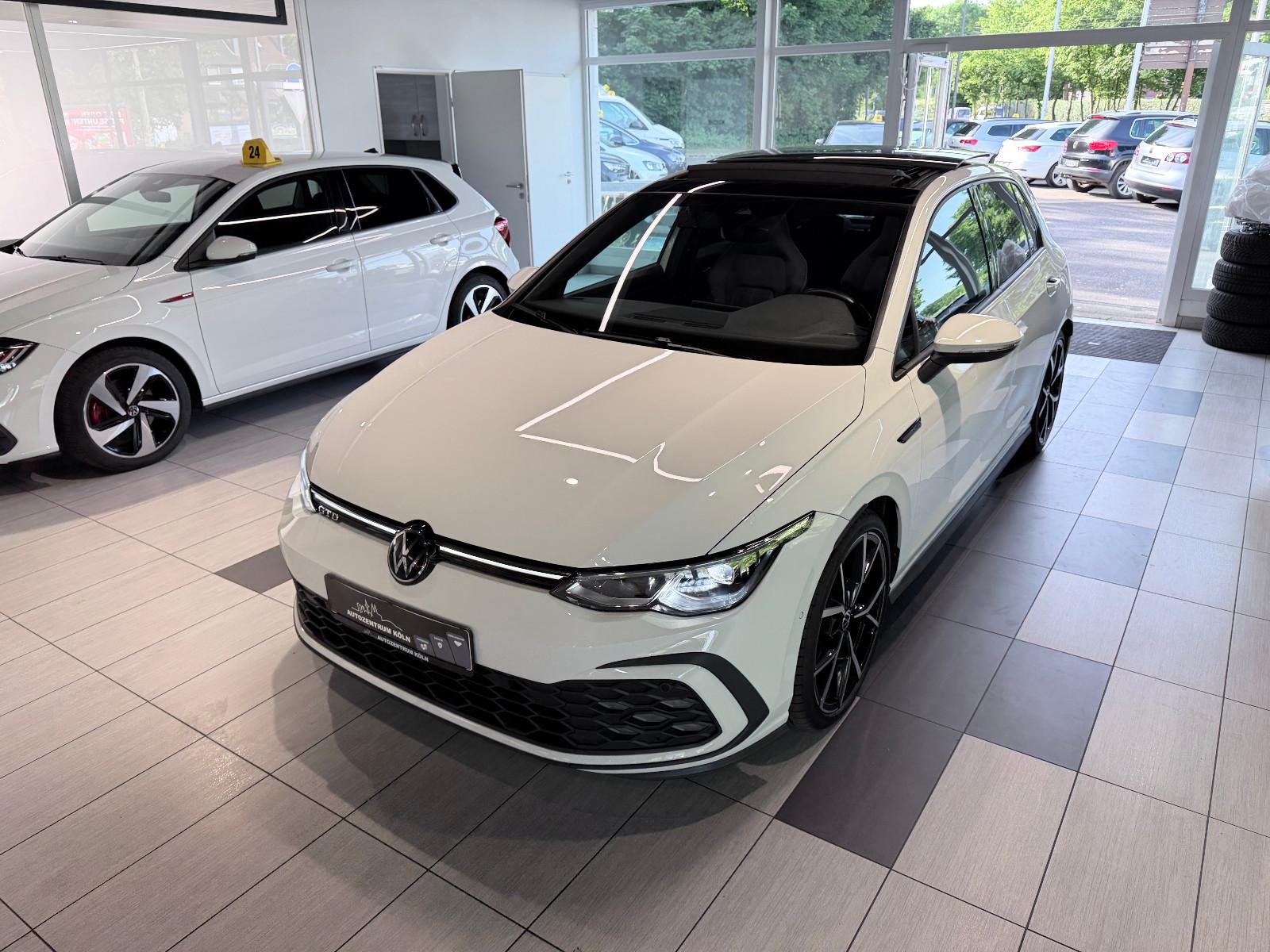 Volkswagen Golf VIII Lim. Basis