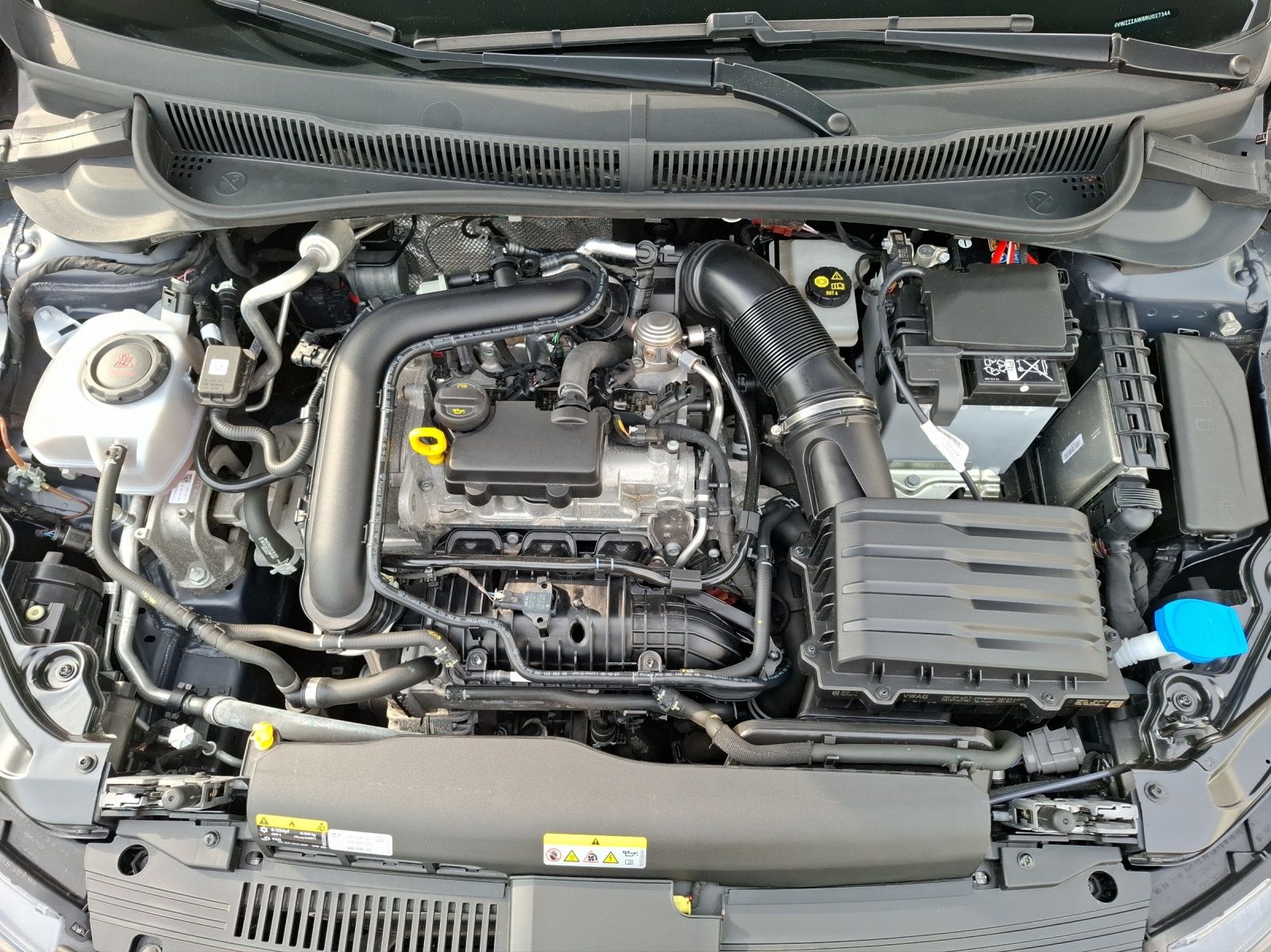 Fahrzeugabbildung Volkswagen Polo TSI Life DSG LED Klima AID ACC PDC SH